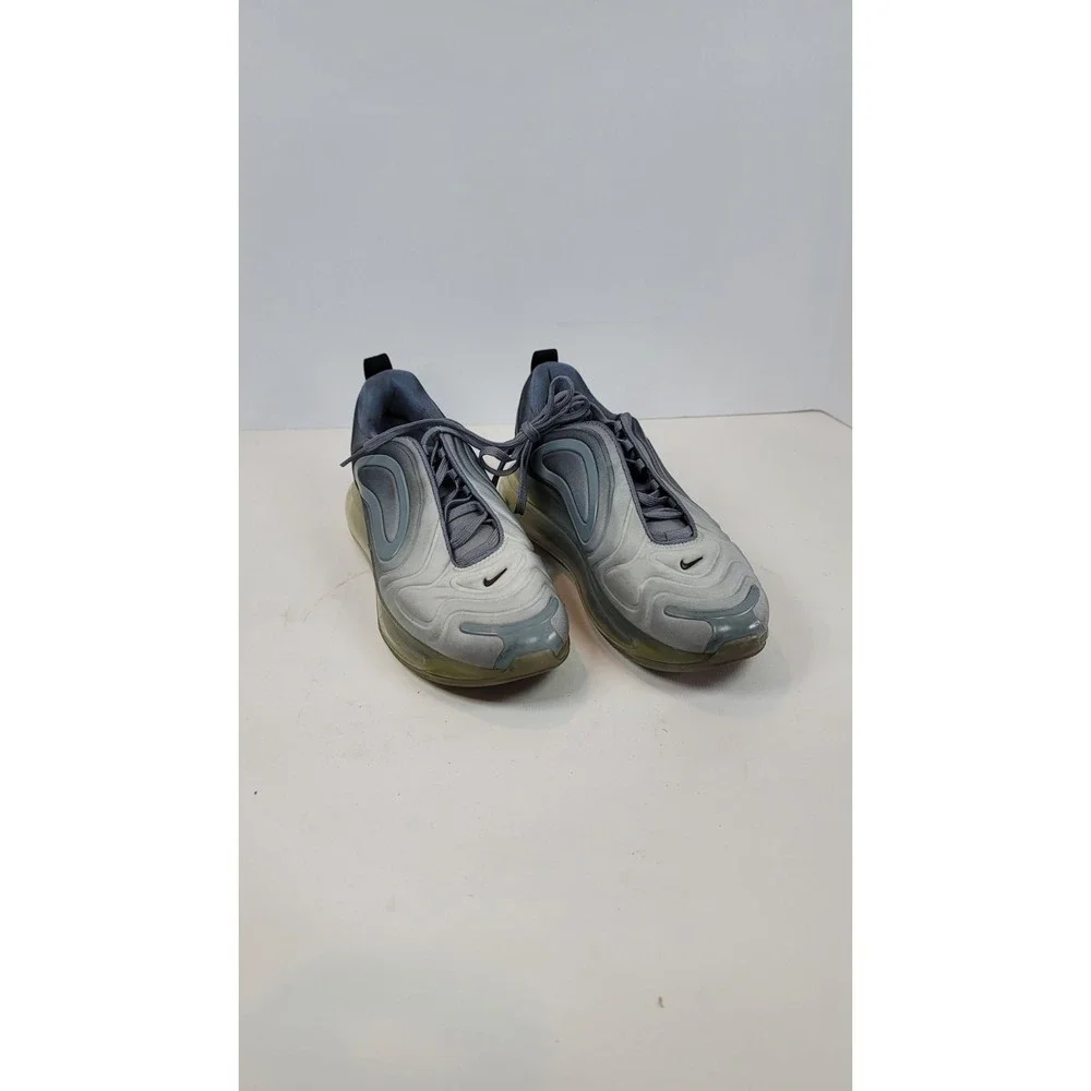 Nike Air Max 720 Men Cool Grey Sneakers Size US 8  AO2924-002